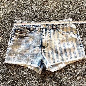 Denim shorts high rise mossimo supply company size 1 juniors